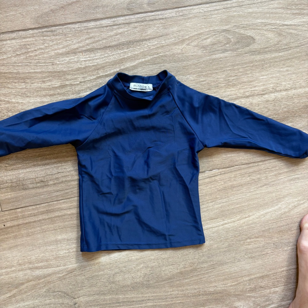 Minnow Navy Long Sleeve Rashguard- size 1